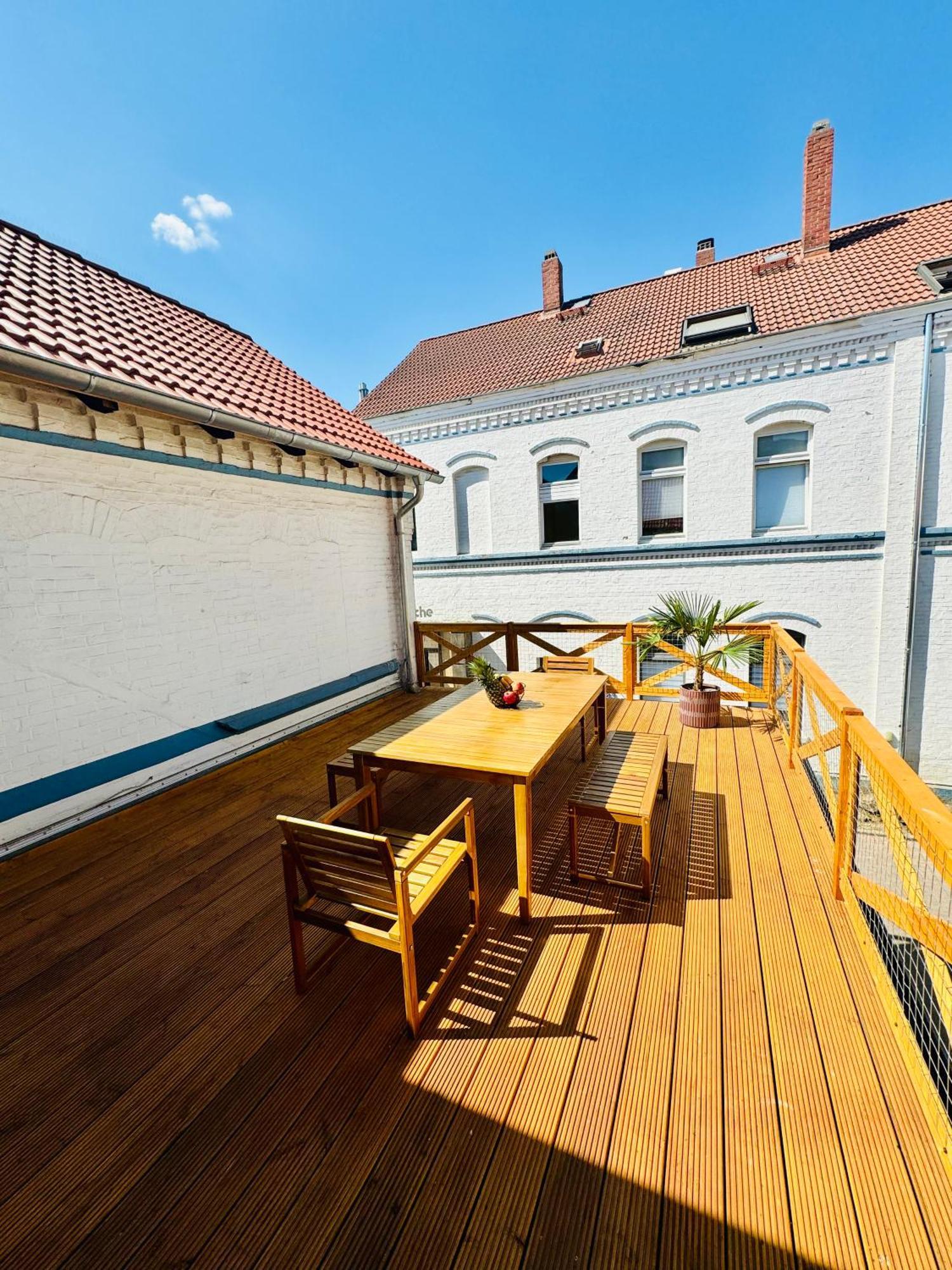 Zentrales Apartment Mit Grosser Terrasse Braunschweig Bagian luar foto